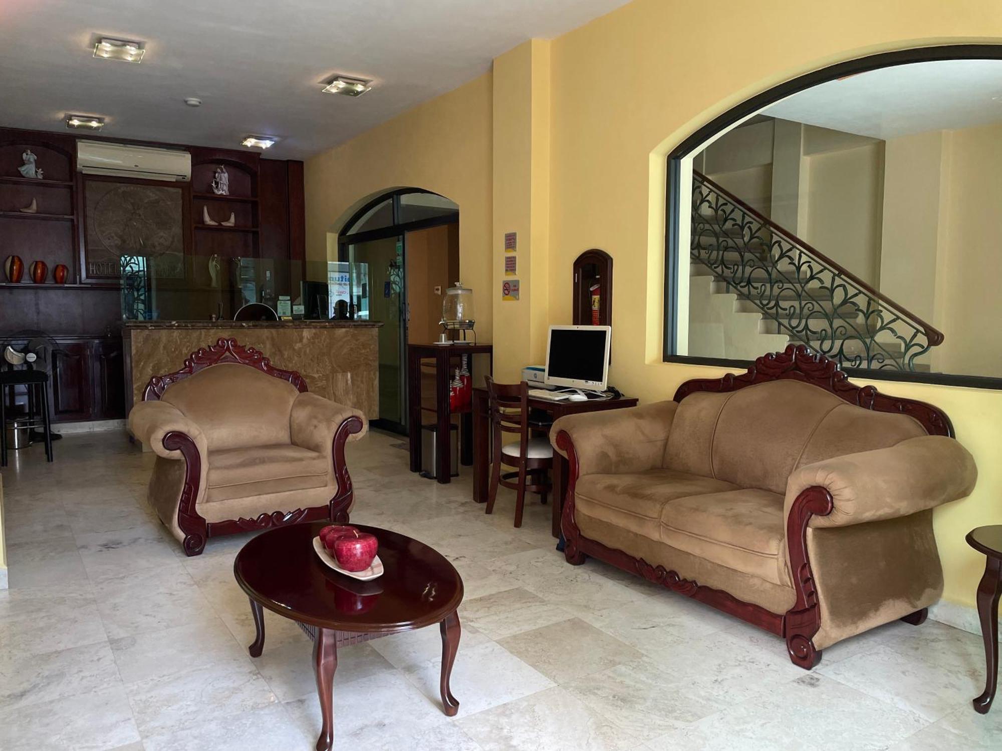 Hotel Centenario Iguala ภายนอก รูปภาพ