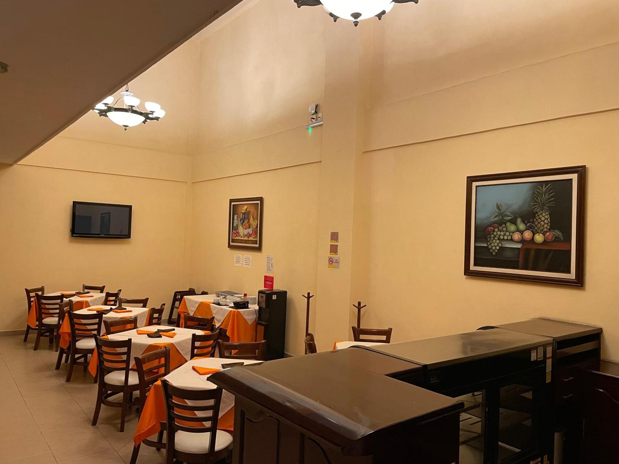 Hotel Centenario Iguala ภายนอก รูปภาพ